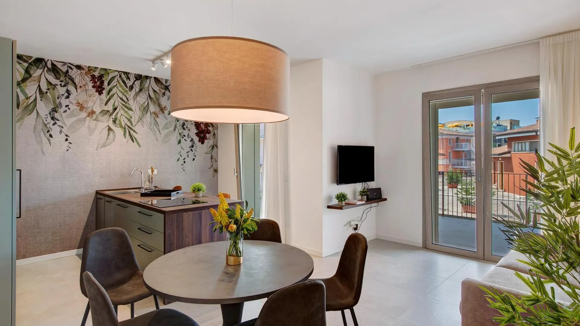 Apartment Residence Eleonora Garda  Italy