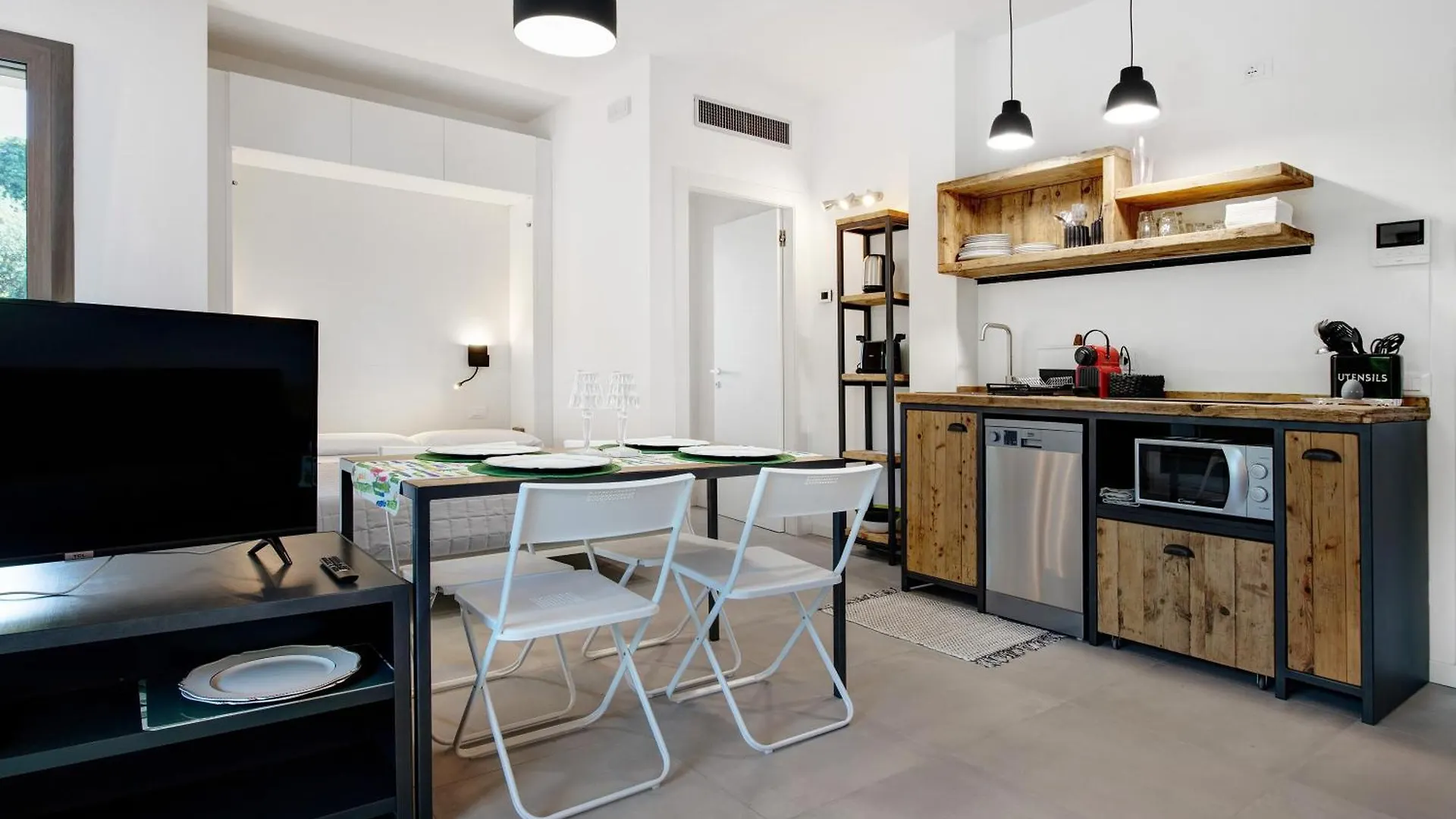 Apartment Residence Eleonora Garda